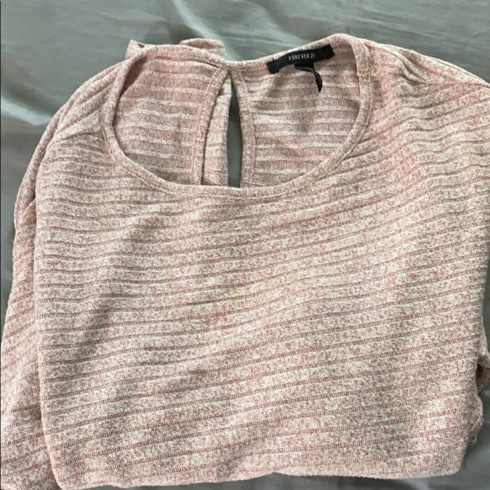 Light pink long sleeve crop